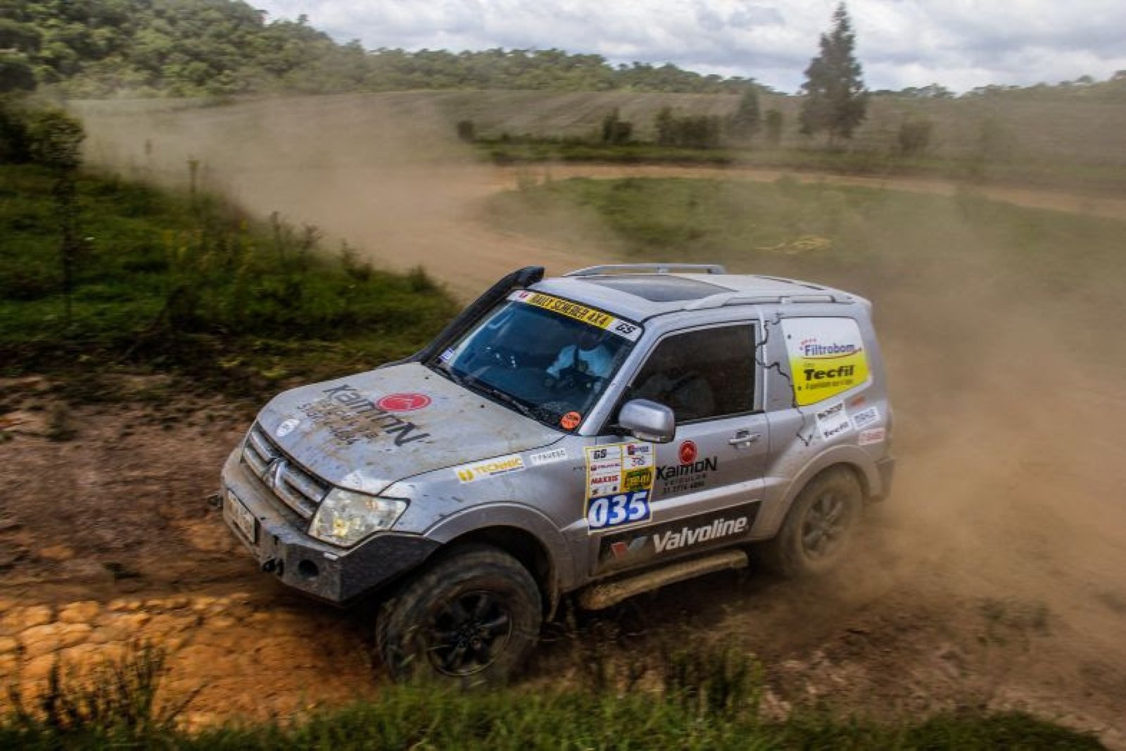 Piloto de Blumenau (SC) é o primeiro colocado no campeonato da